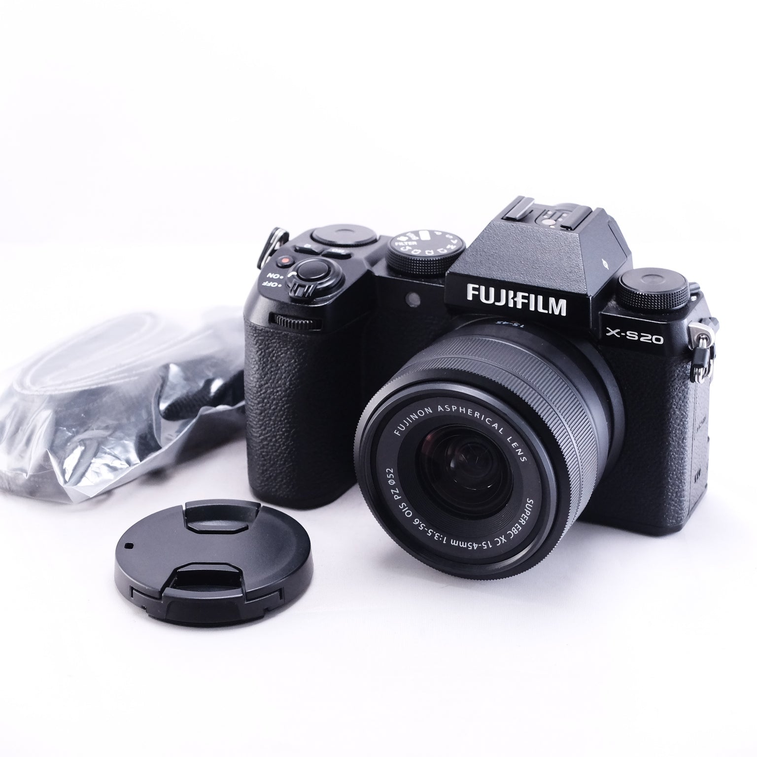 Fujifilm X-S20 + XC 15-45mm PZ (Global)