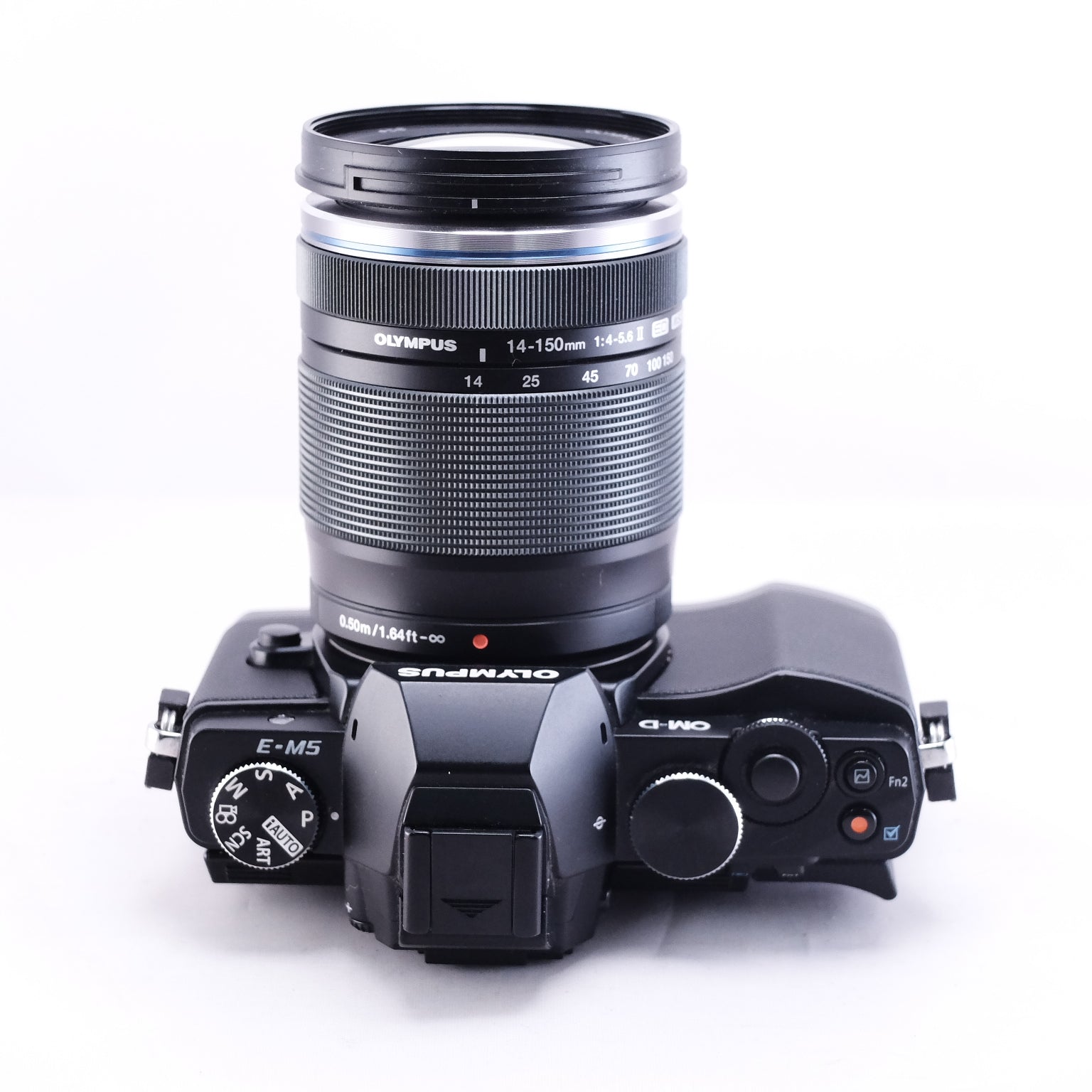 Olympus OM-D E-M5 + 14-150/4-5.6 II