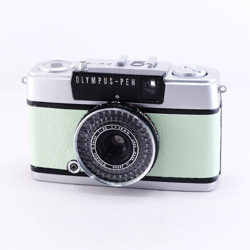 OLYMPUS PEN EE-3 (Mint Green)
