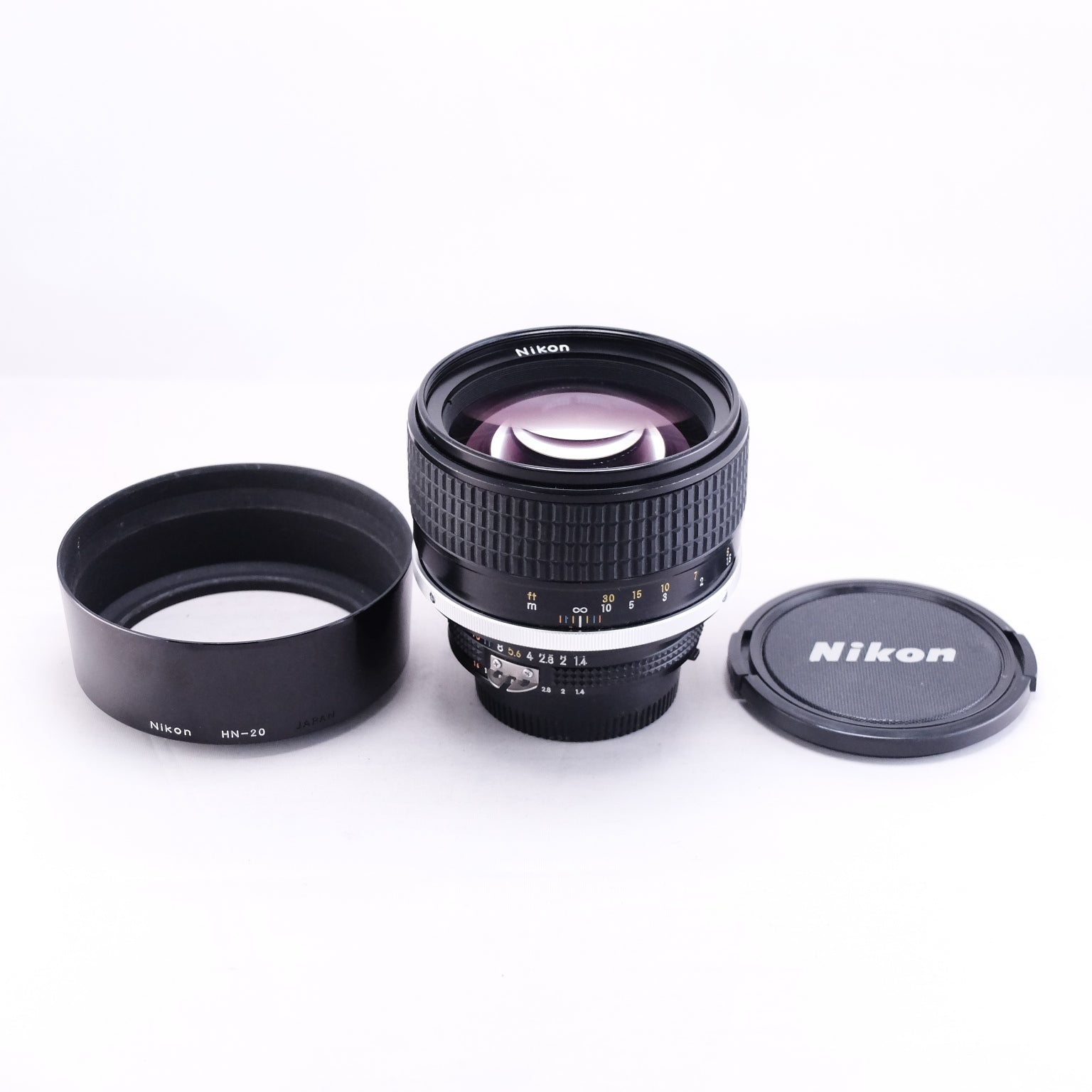 Nikon Ai-S NIKKOR 85mm F1.4 [F]