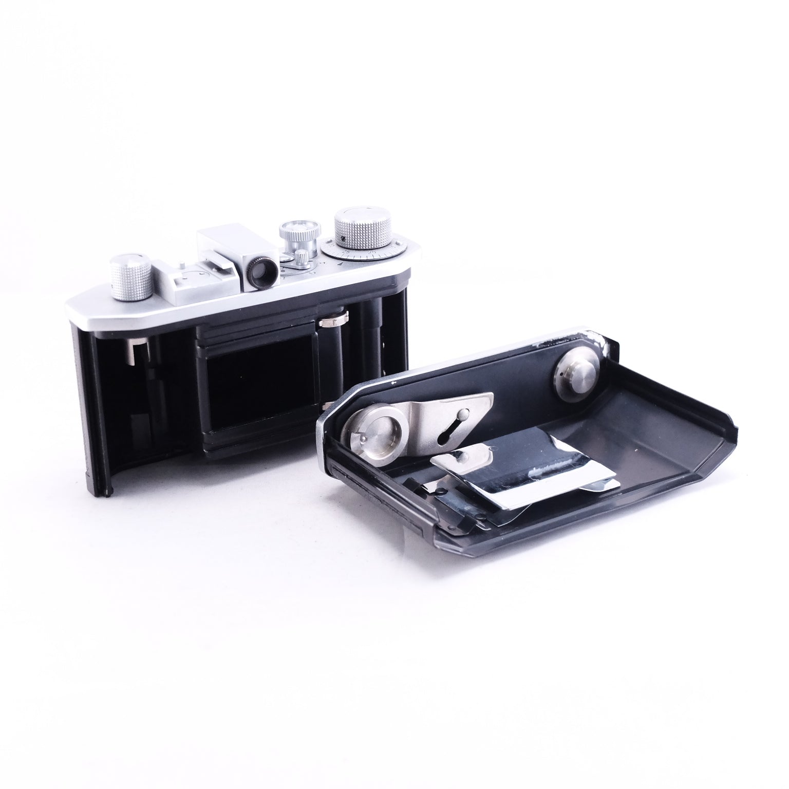 Olympus 35 – 東京CAMERA