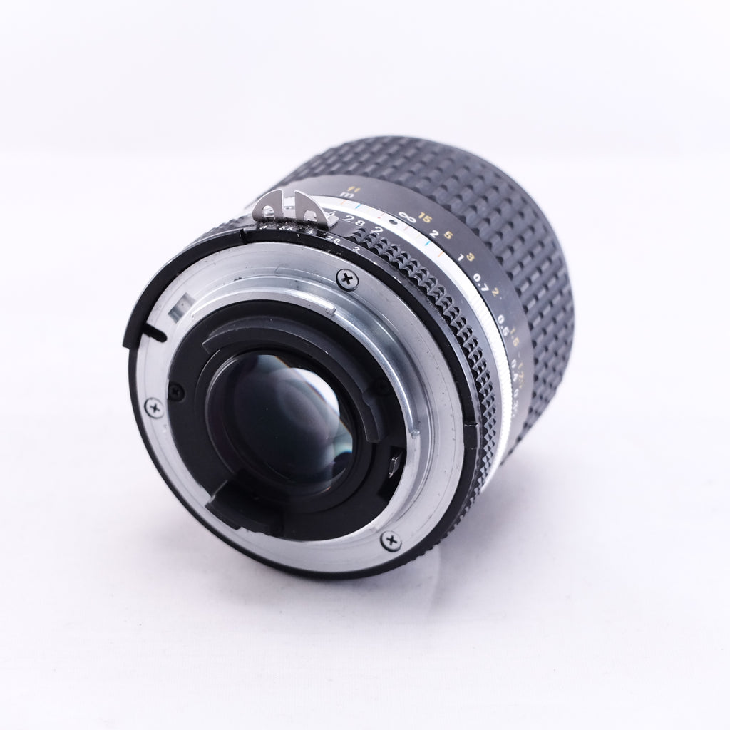 Nikon Ai-s Nikkor 28mm F2 [F]