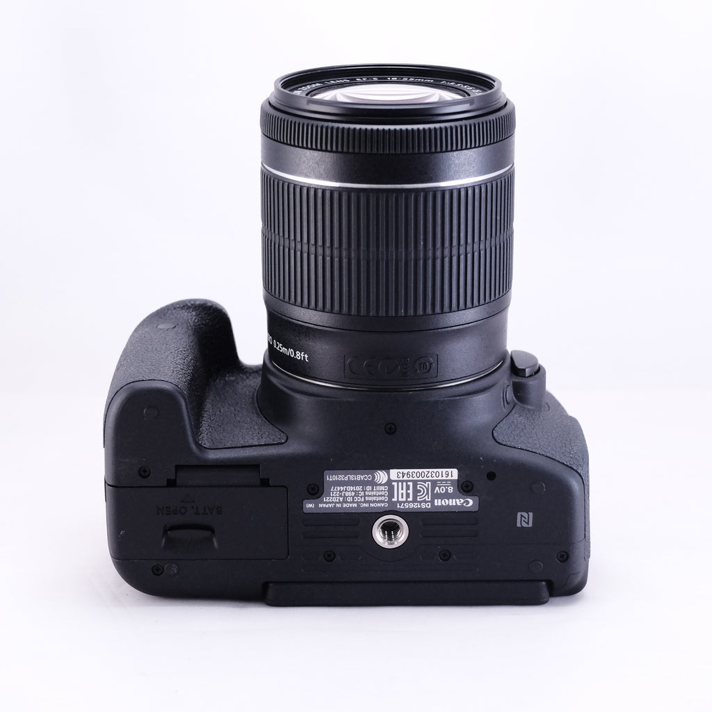 Canon EOS Kiss X8i EF-S18-55/55-250 ダブルズーム セット