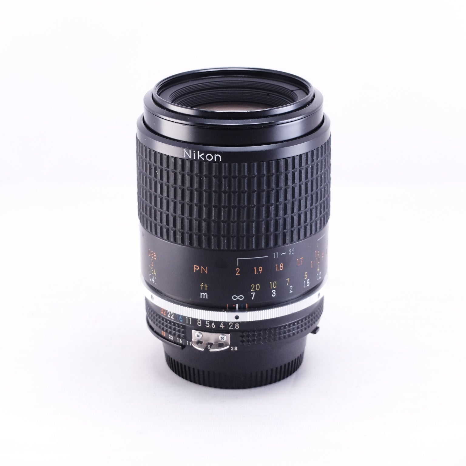 Nikon Ai-s Micro-NIKKOR 105mm F2.8 [F]