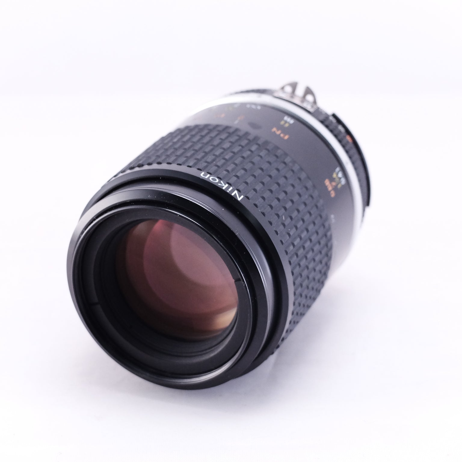 Nikon Ai-s Micro-NIKKOR 105mm F2.8 [F]