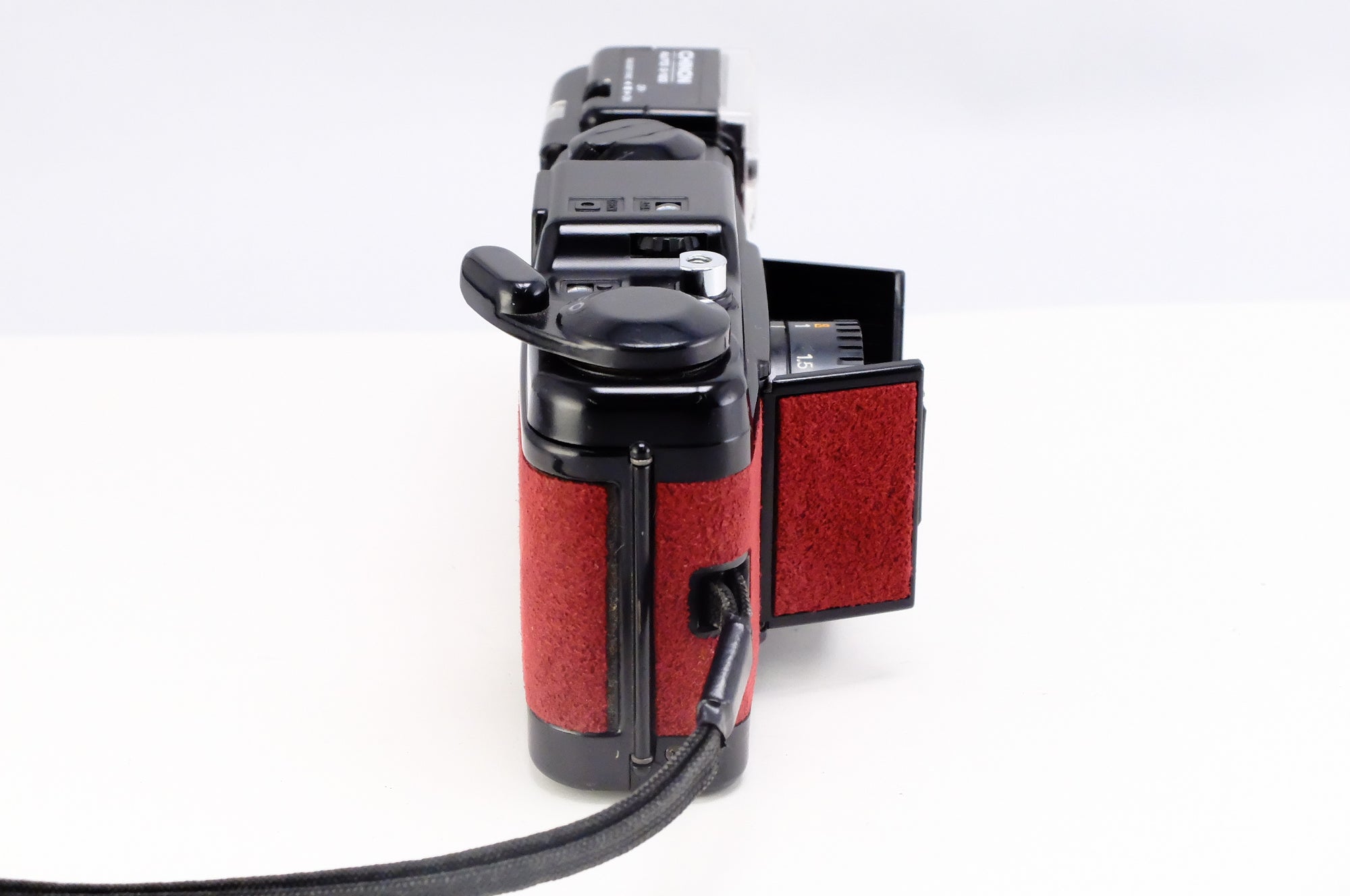 CHINON べラミ (ワインレッド) + AUTO S-120 ストロボ付属 | 東京CAMERA