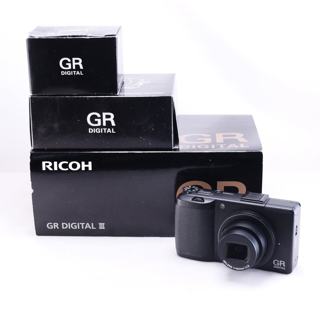 RICOH GR DIGITAL III