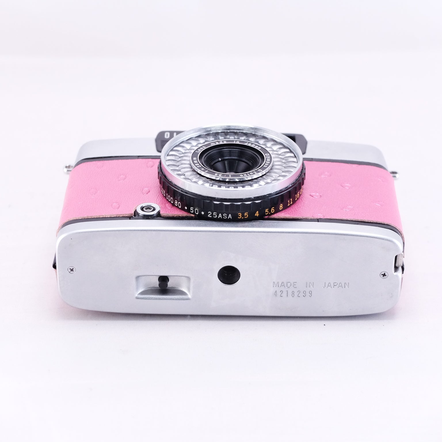 OLYMPUS PEN EE-3 (Strawberry Pink)