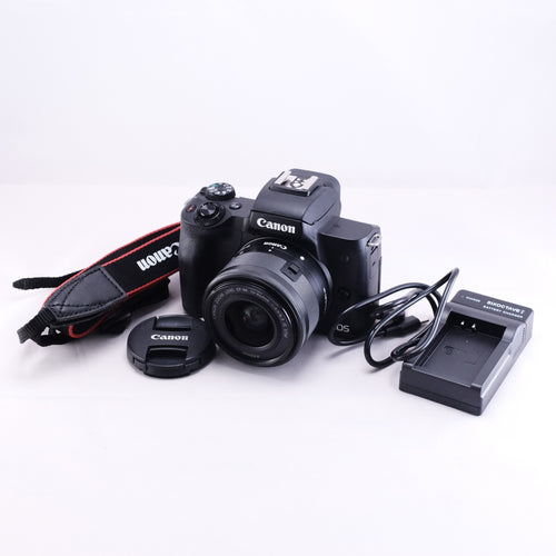 Canon EOS M50 (EOS Kiss M) + EF-M 15-45mm