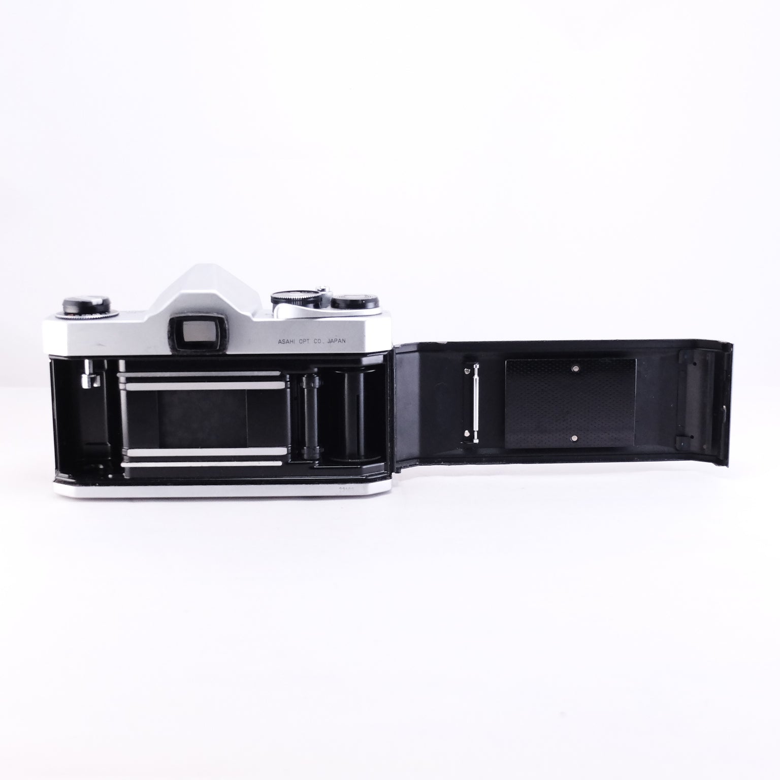 【PENTAX】SP シルバー + Super-Multi-Coated TAKUMAR 55mm F1.8 #1031749390316 | 東京CAMERA