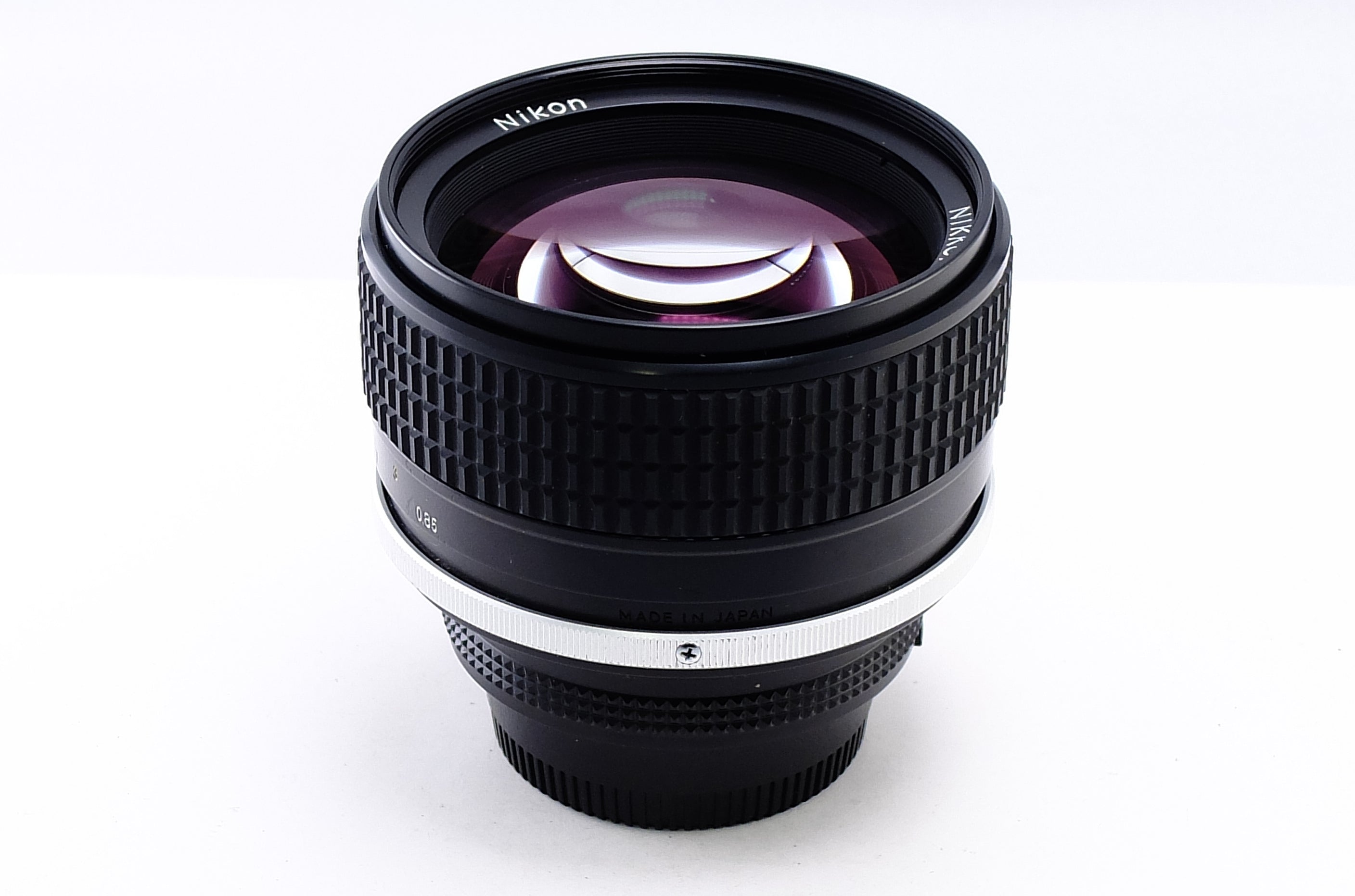 Nikon】NIKKOR 85mm F1.4 Ai-S [ニコンFマウント] – 東京CAMERA