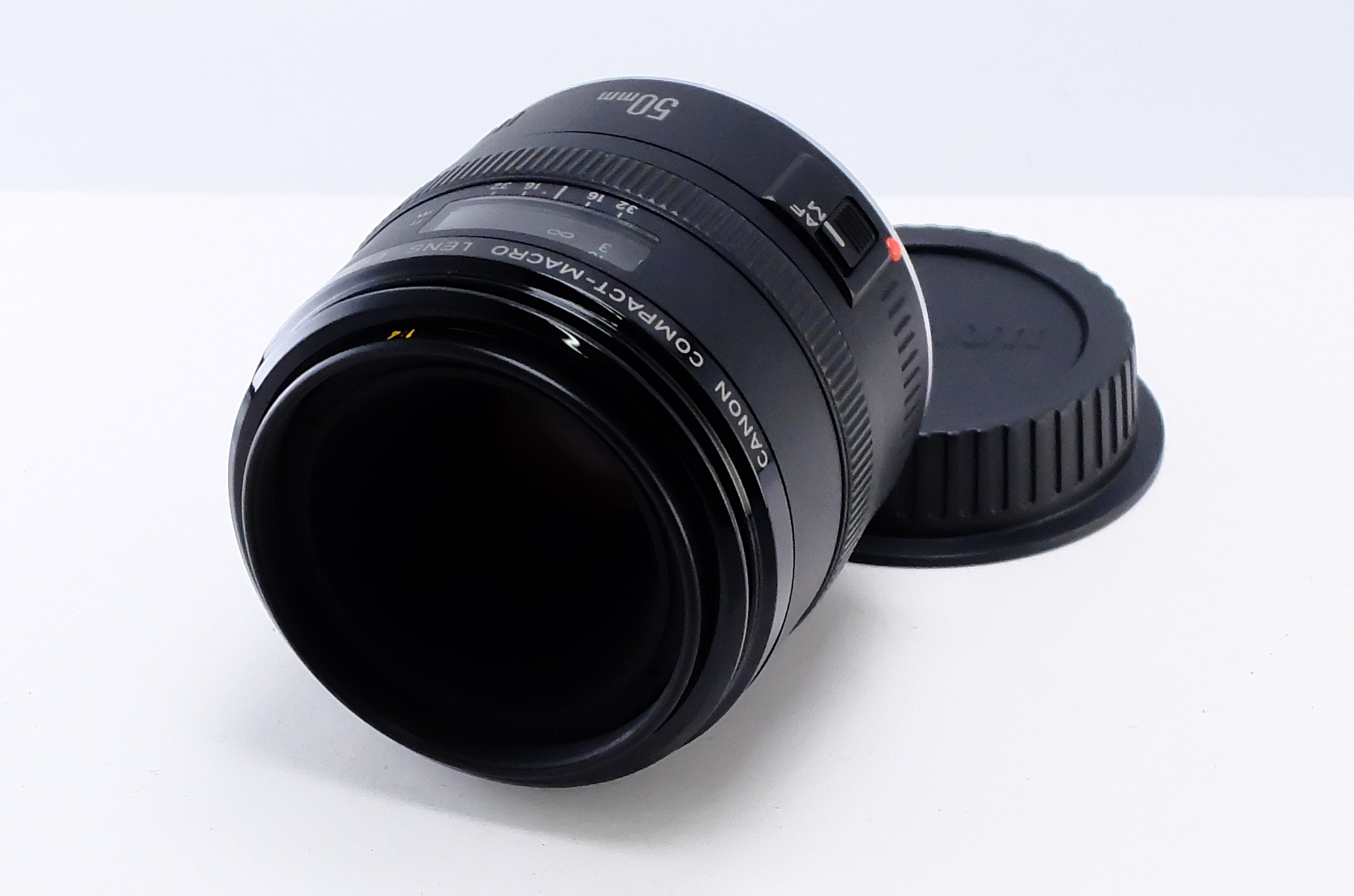 Nikon ニコン New Nikkor 35mm f2 Ai改