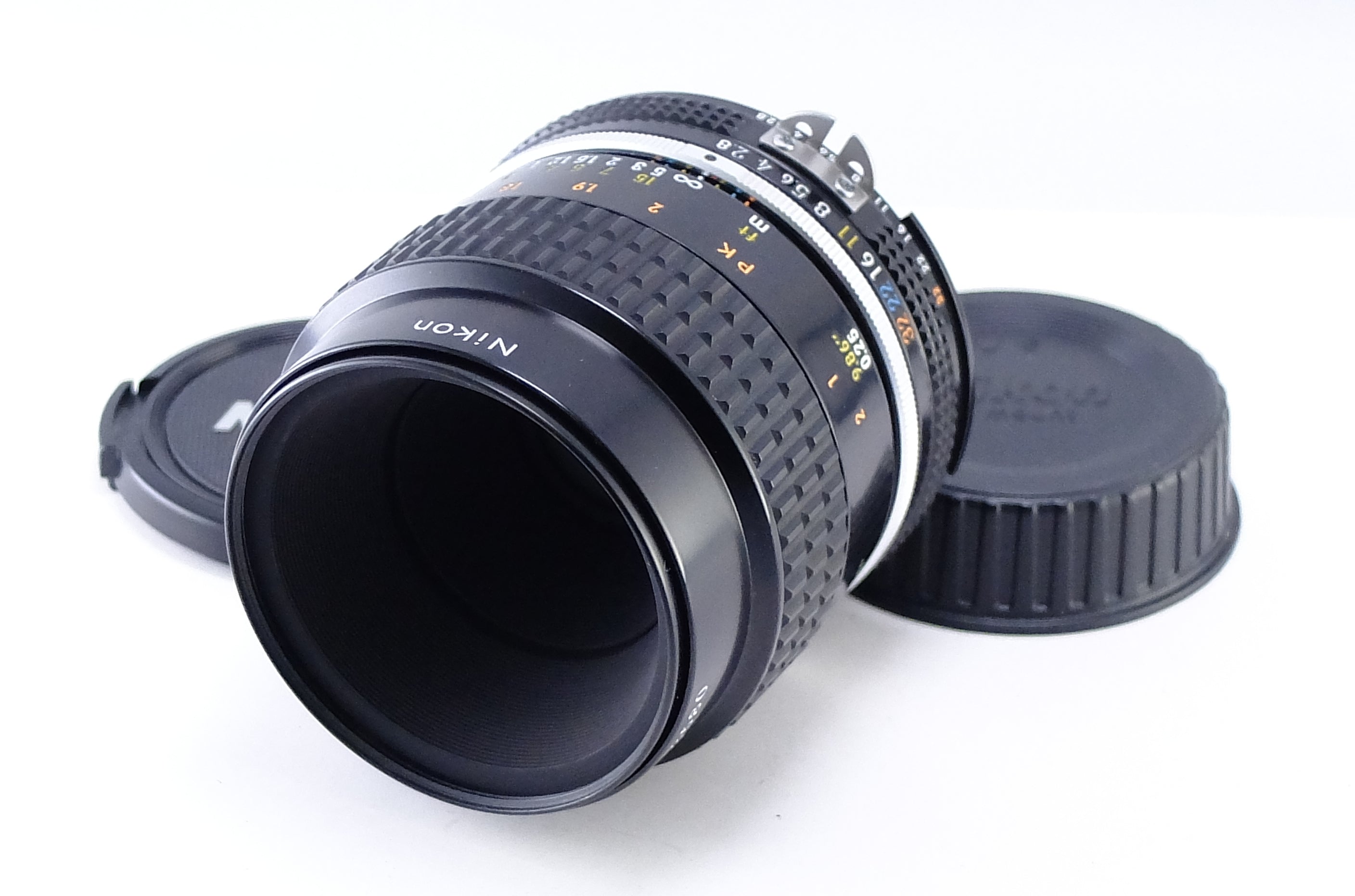 Nikon】Ai-S Micro-NIKKOR 55mm F2.8 [ニコンFマウント][1816402905012