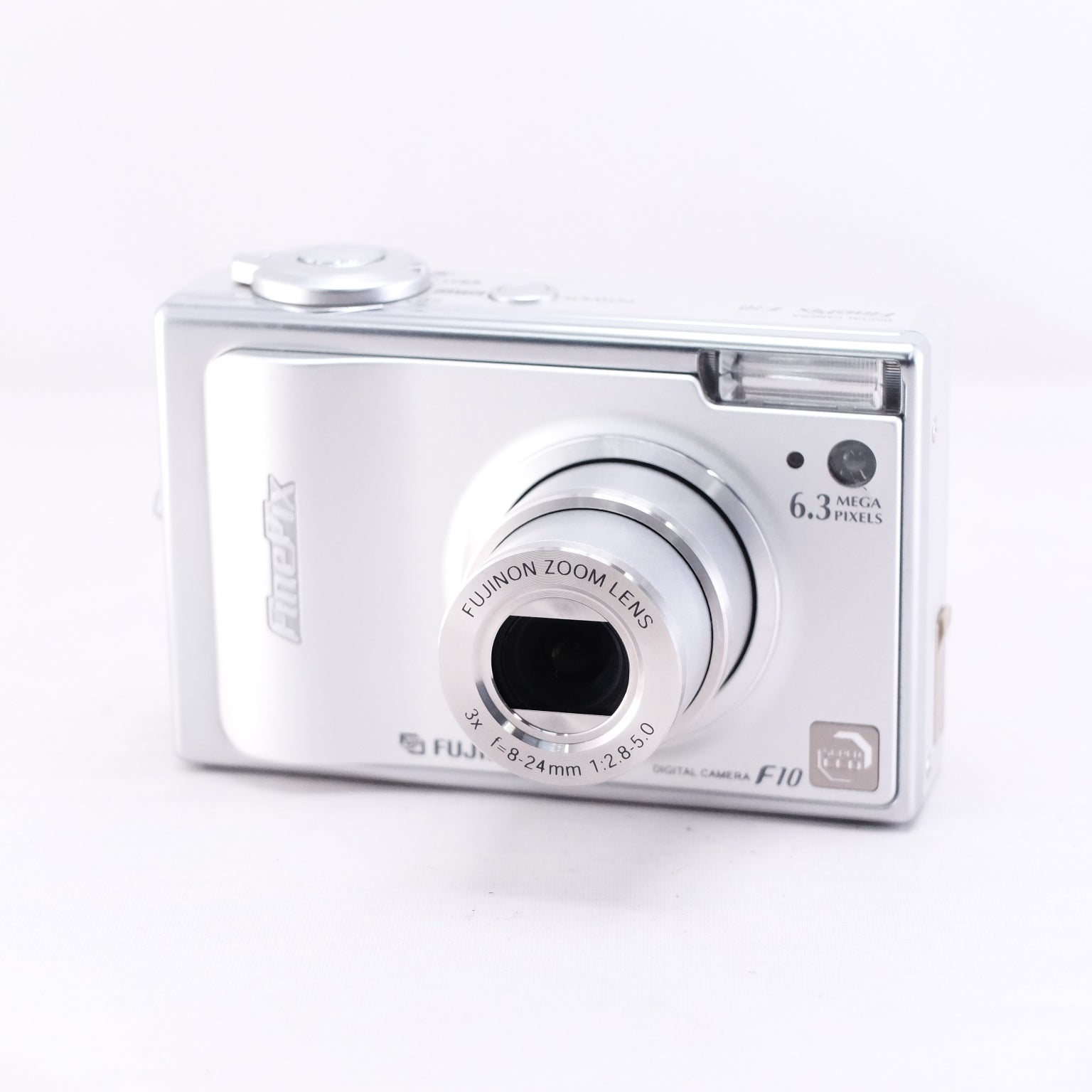 【FUJIFILM】FinePix F10 #1967353458756 （メモリーカード&バッテリー/充電器付き） | 東京CAMERA