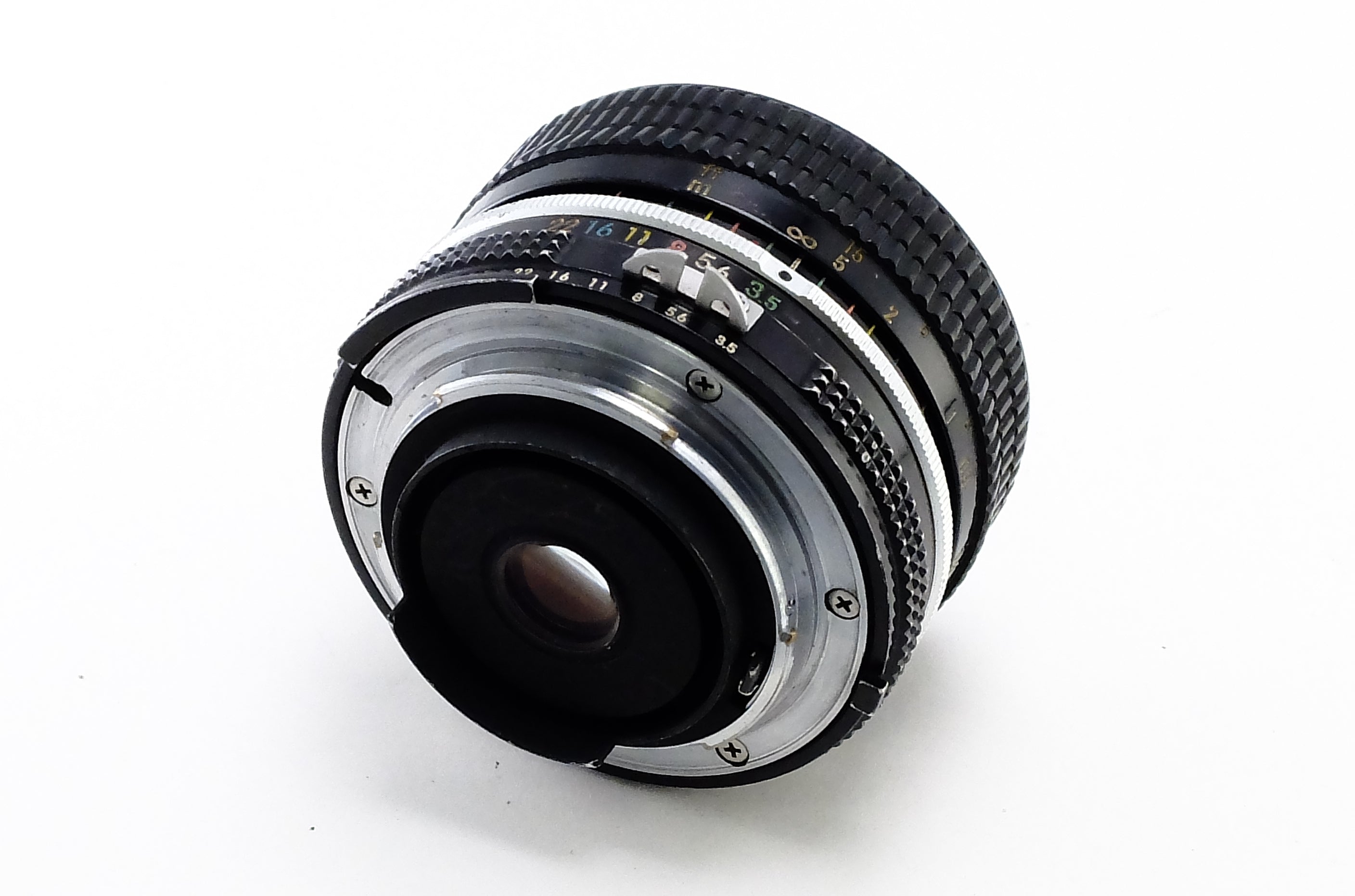 Nikon】New NIKKOR 28mm F3.5 Ai改 [ニコンFマウント] – 東京CAMERA