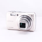 FUJIFILM FinePix F200EXR（メモリーカード&バッテリー/充電器付き）