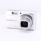 【OLYMPUS】CAMEDIA FE-200（メモリーカード&バッテリー/充電器付き）