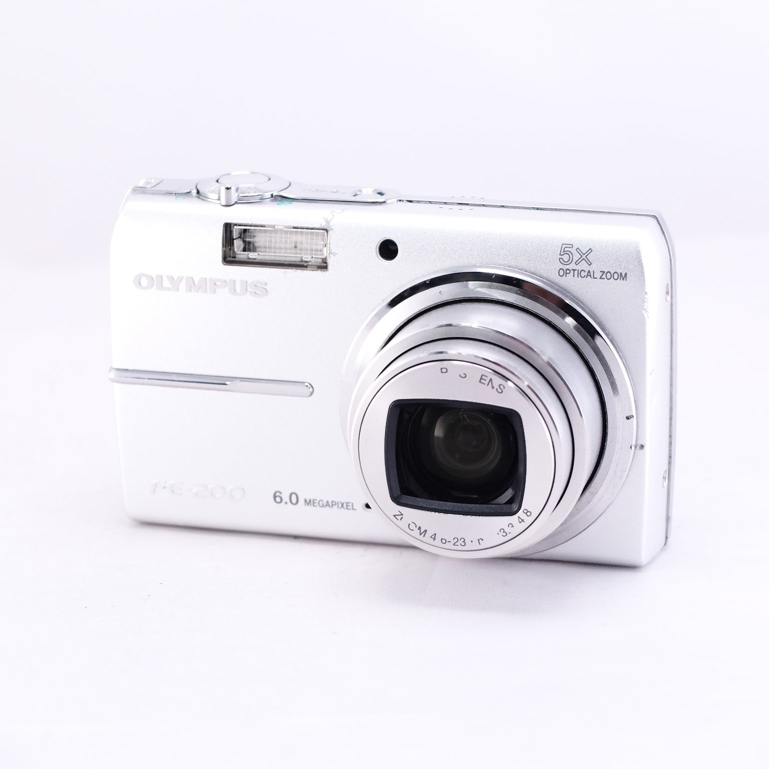 【OLYMPUS】CAMEDIA FE-200（メモリーカード&バッテリー/充電器付き）