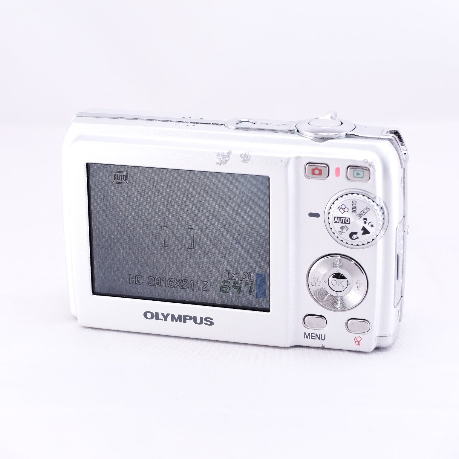 【OLYMPUS】CAMEDIA FE-200（メモリーカード&バッテリー/充電器付き）