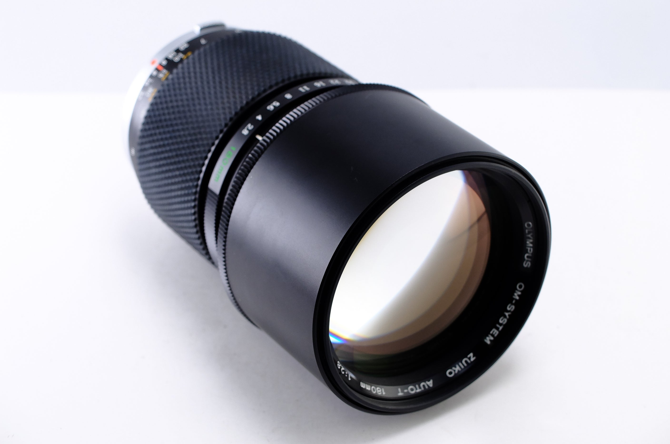 Nikon AF NIKKOR 85 1.8 lens