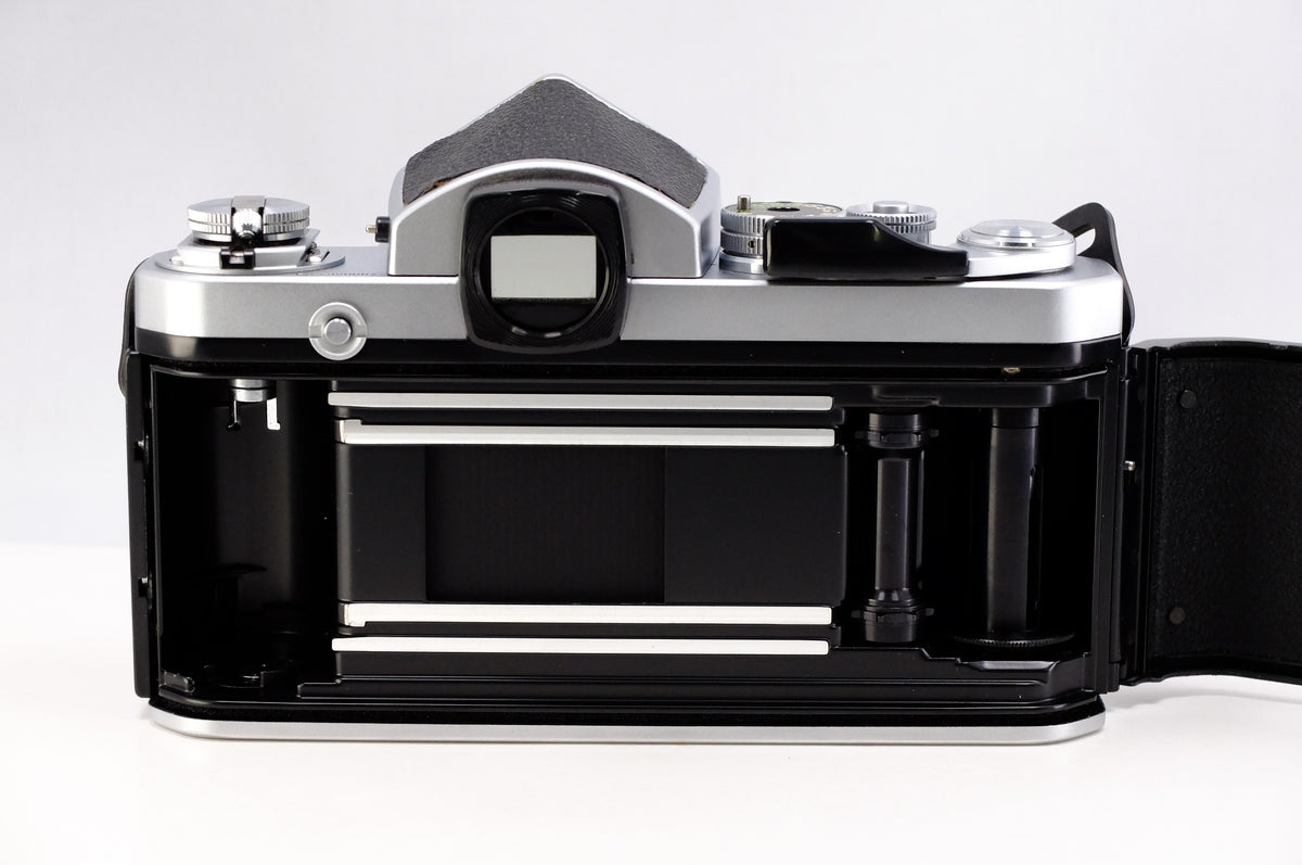 Nikon】 F2 アイレベル (シルバー) [1154041732936]