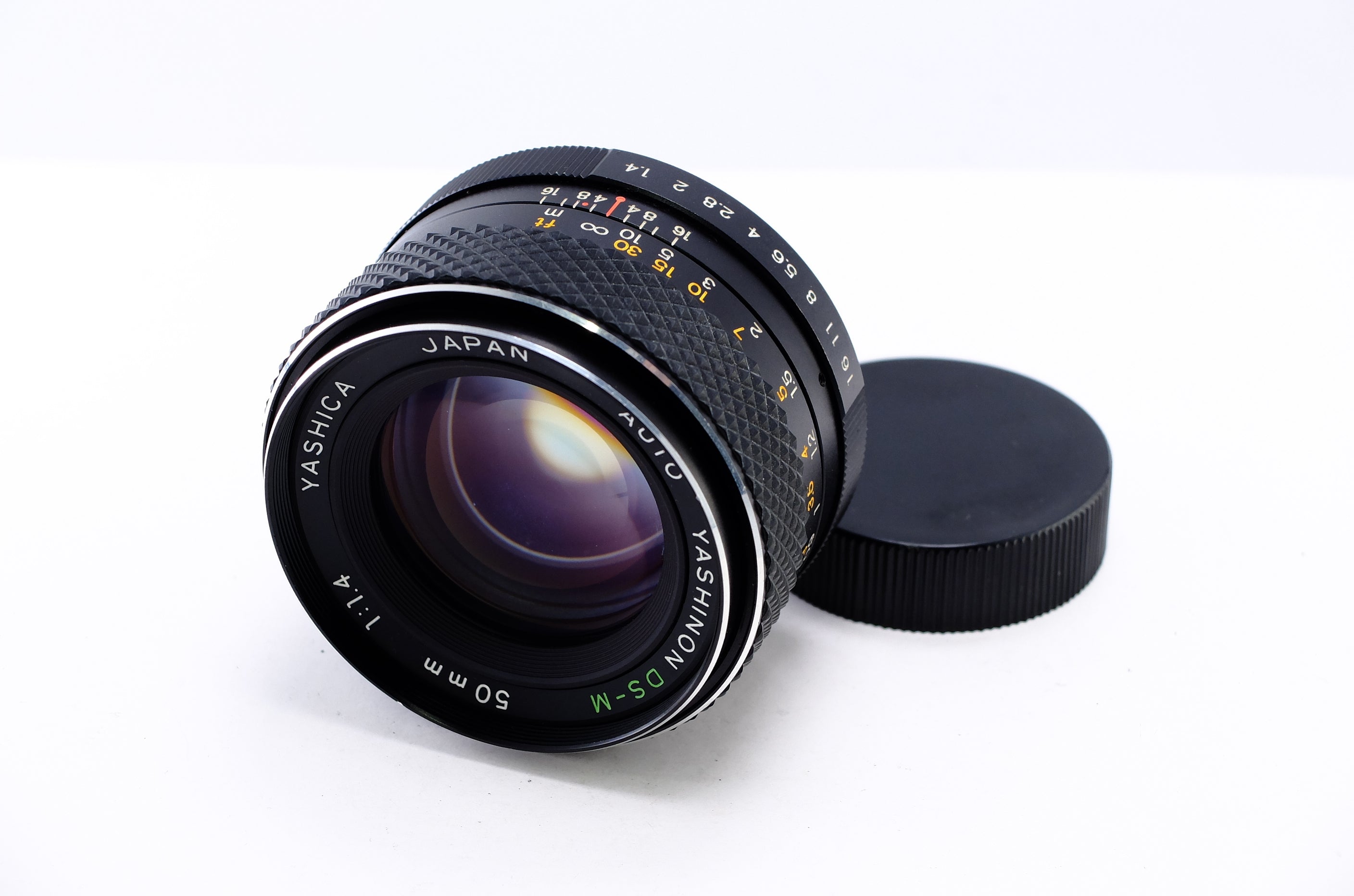 Nikon デジタル一眼レフカメラ D3300 18-55 VR IIレンズキット レッド