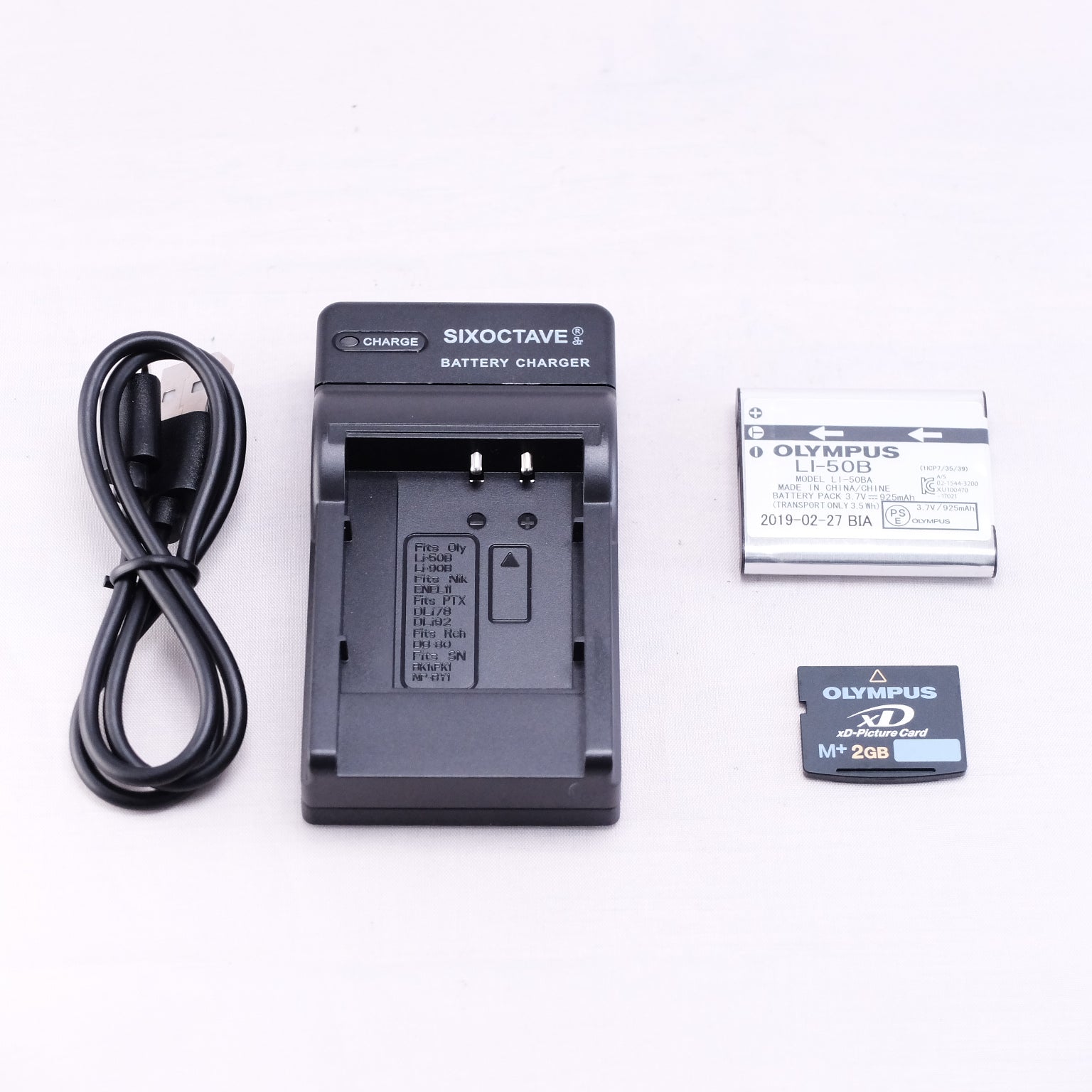 OLYMPUS μTOUGH-6000 デジタルカメラ　付属品付き OLYMPUS μ TOUGH-6000（メモリーカード&バッテリー/充電器付き