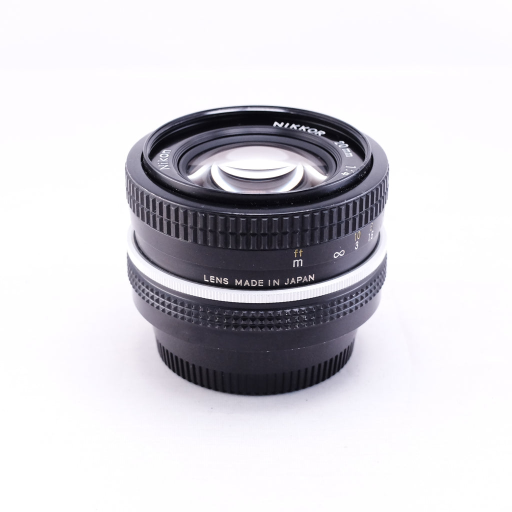 Nikon Non-Ai NIKKOR 20mm F4 [F]