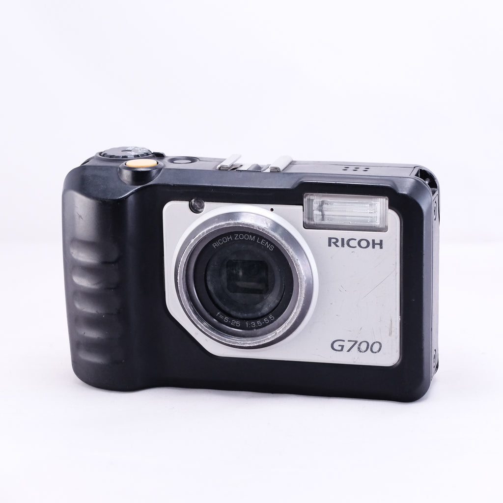 RICOH G700（メモリーカード&電池付き）