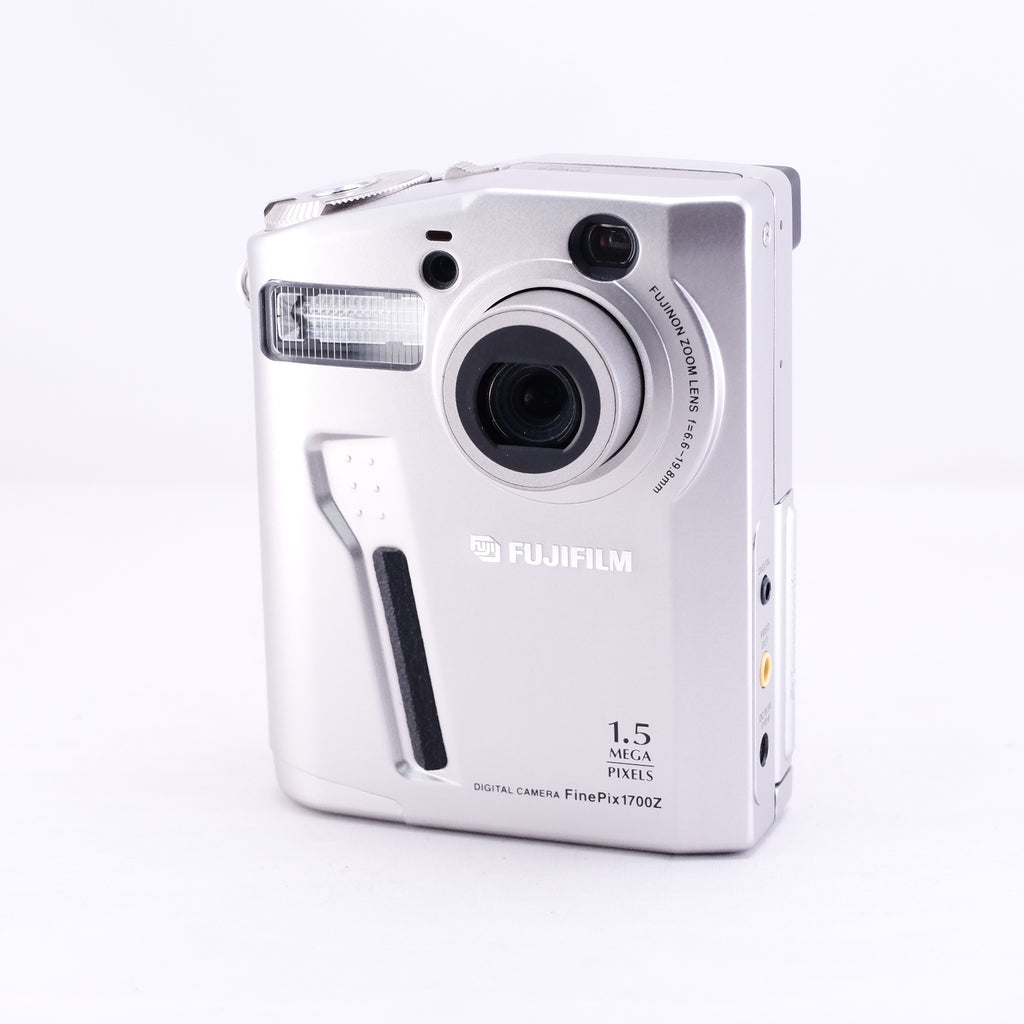 FUJIFILM FinePix 1700Z（メモリーカード&バッテリー/充電器付き）