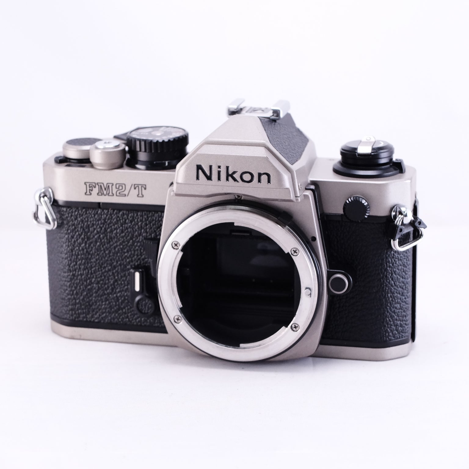 Nikon New FM2/T チタン