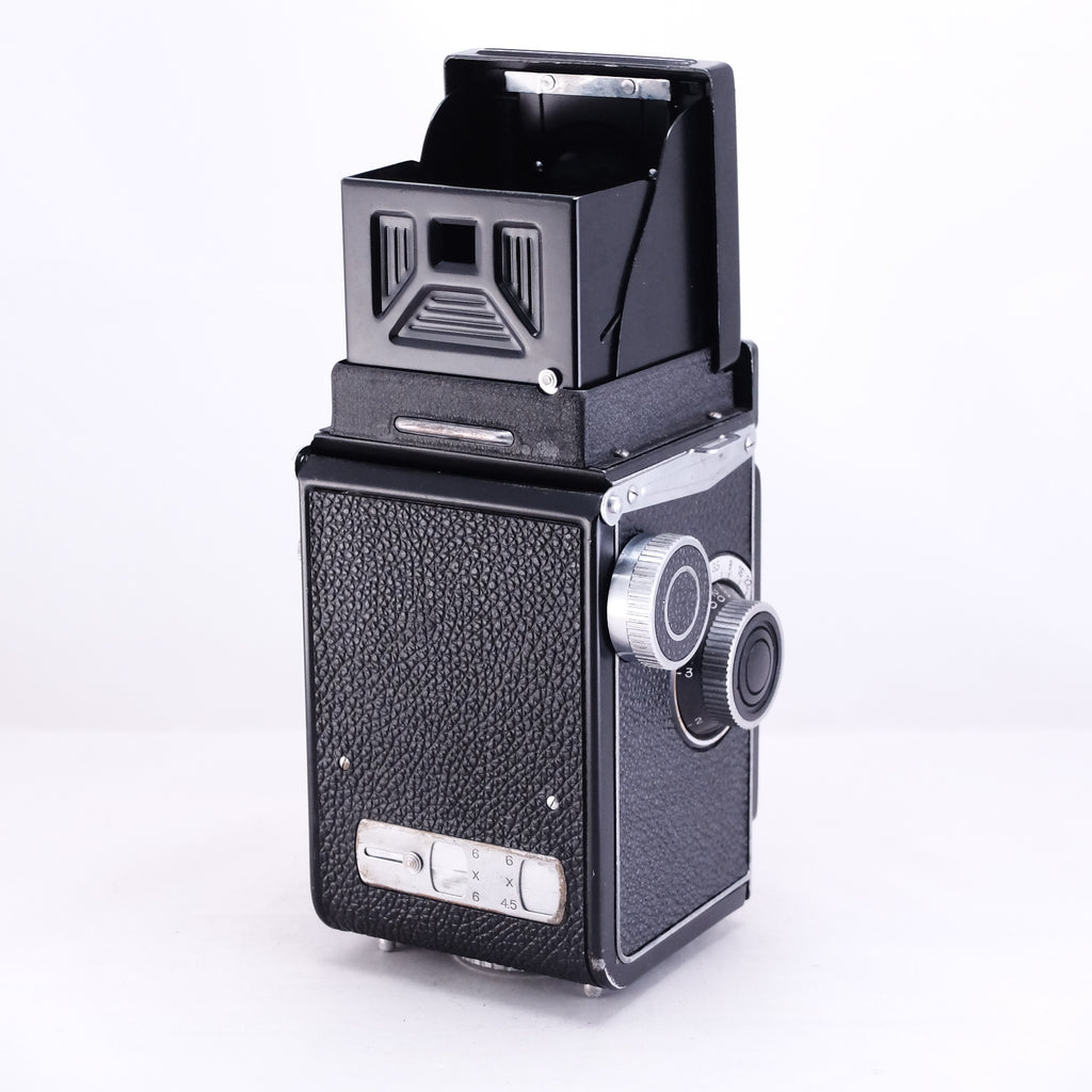 Yashica Rookie