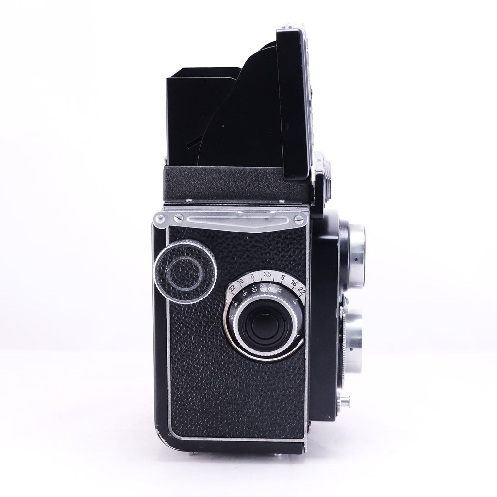 Yashica Rookie