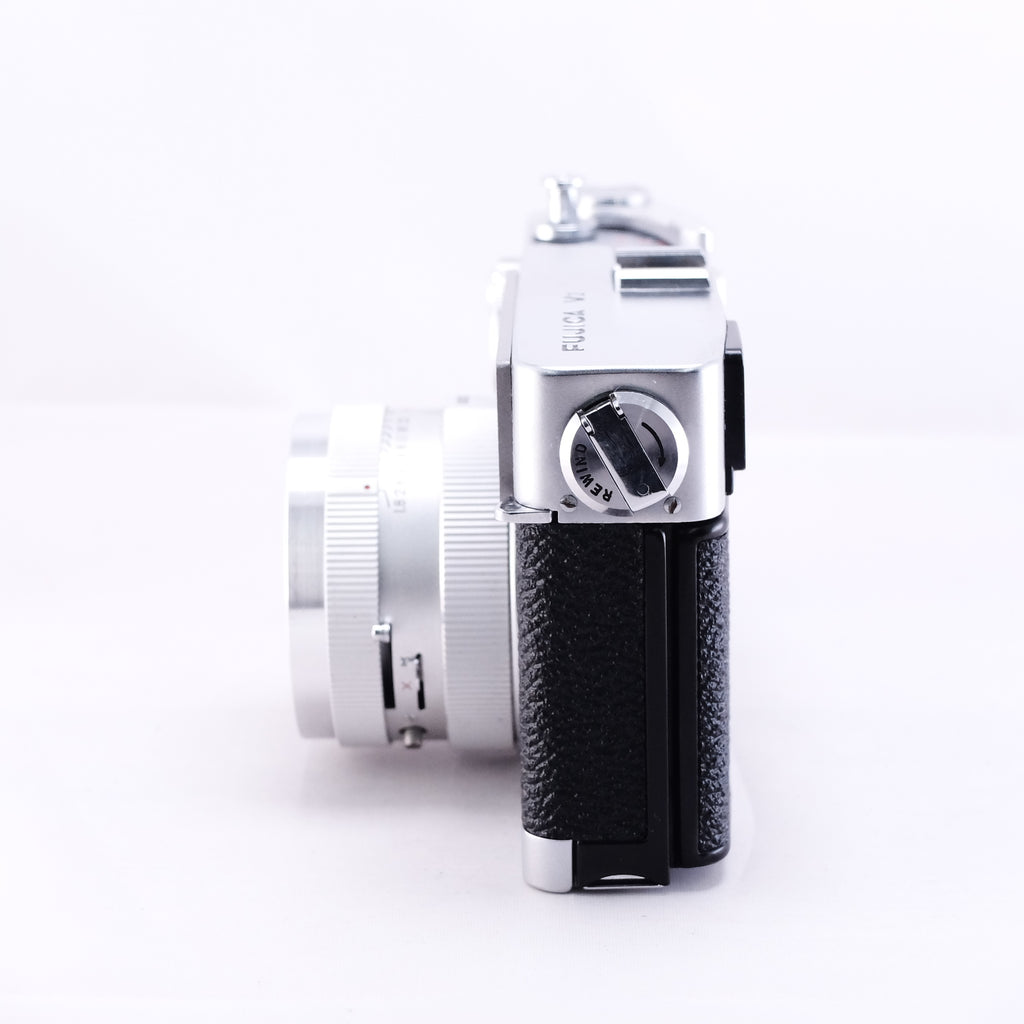 FUJIFILM FUJICA V2