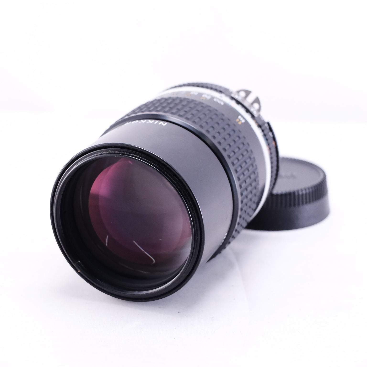 Nikon - Ai NIKKOR 135mm F2.8 [F]