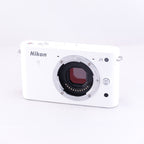 NIkon 1 J1（ホワイト）