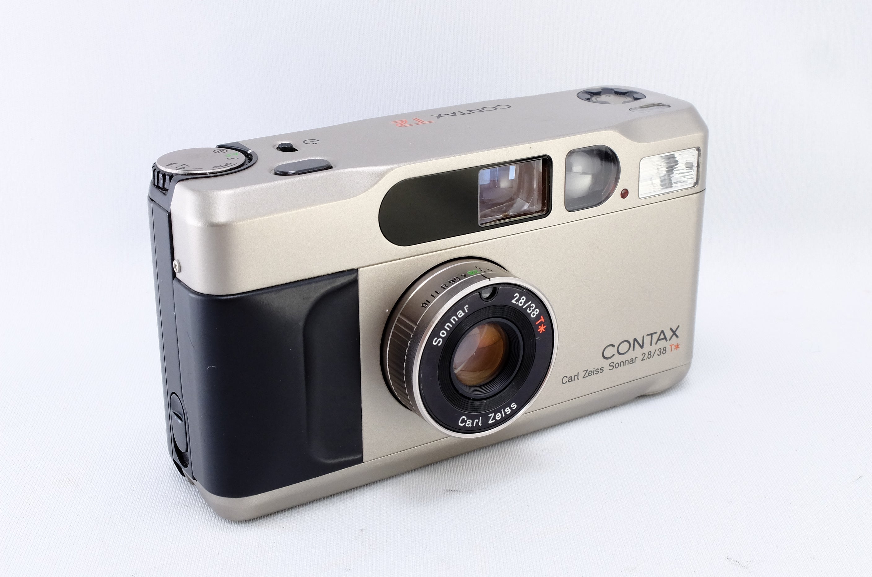 CONTAX】T2 チタン 元箱等一式付属[1067026668921] – 東京CAMERA