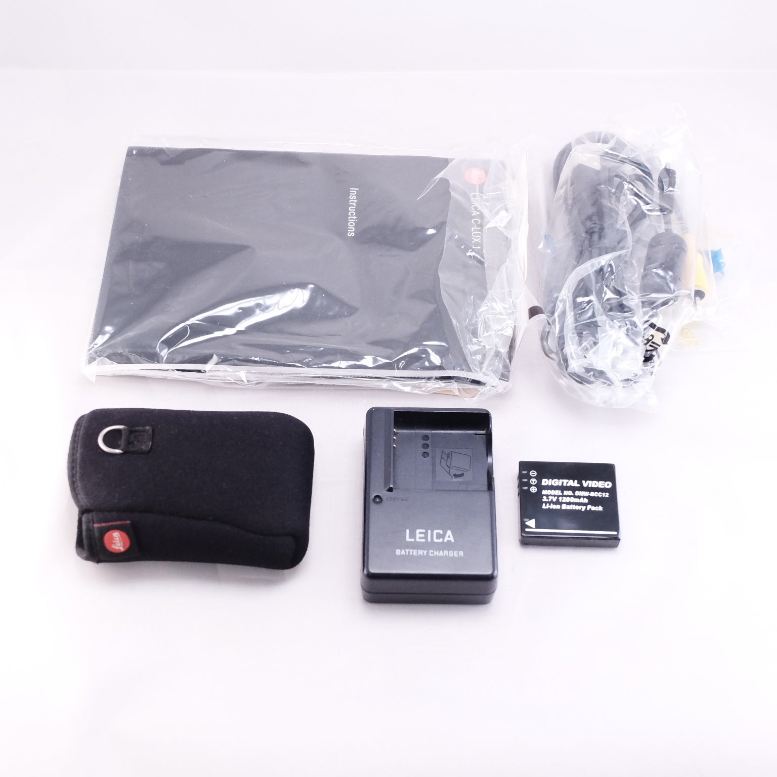 2006　LEICA C-LUX1（シルバー）