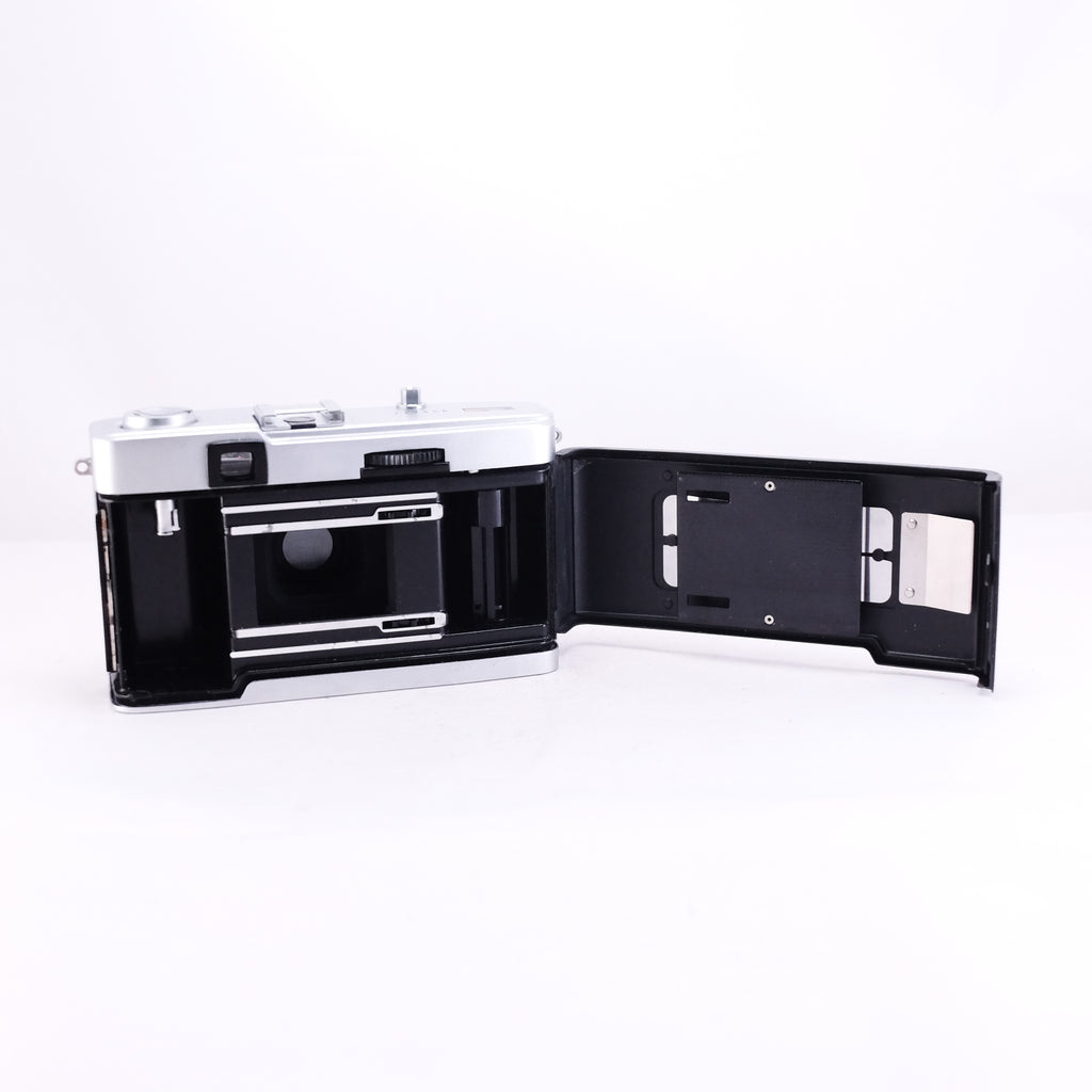 OLYMPUS TRIP35