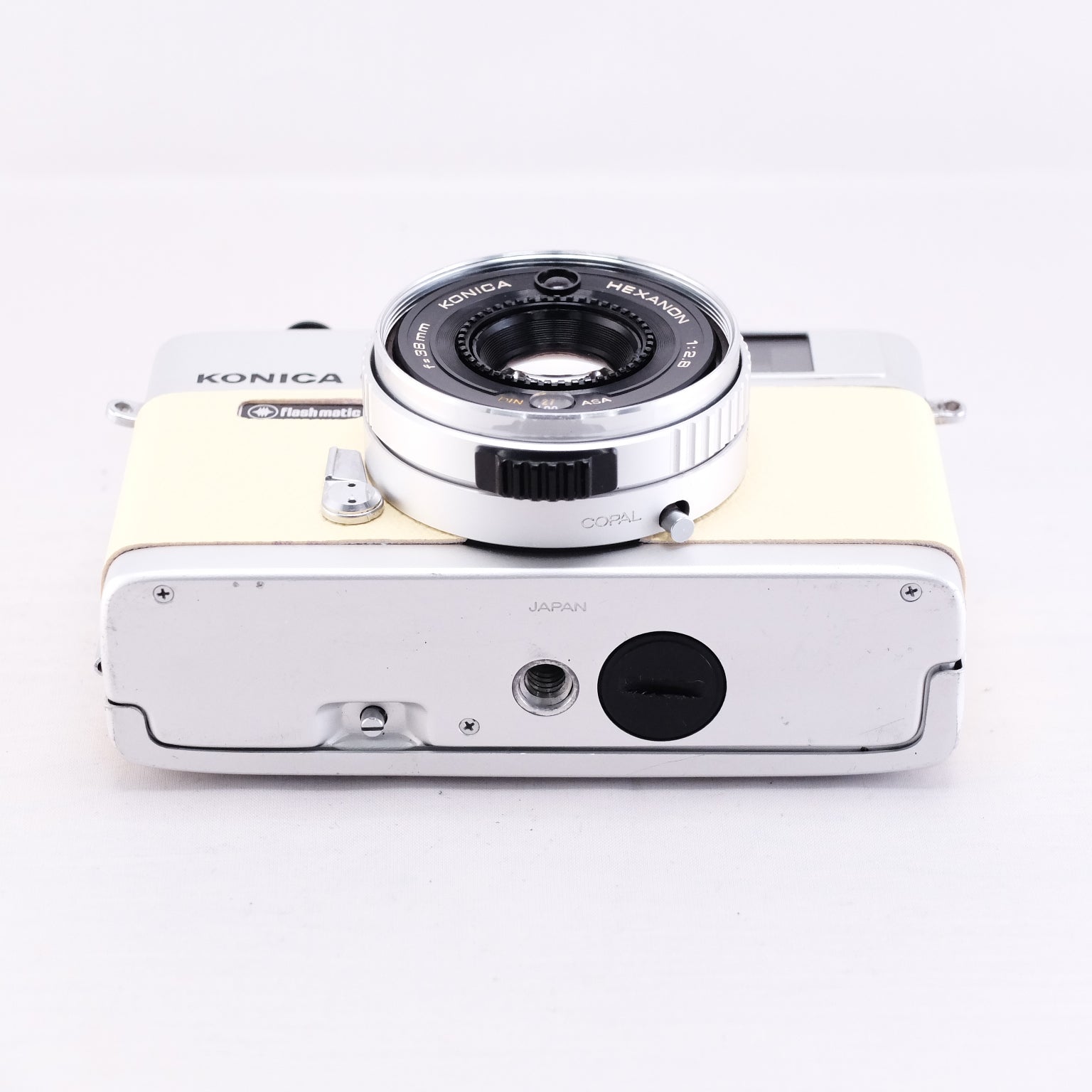 Konica C35 Flashmatic (cream yellow) ※整備品
