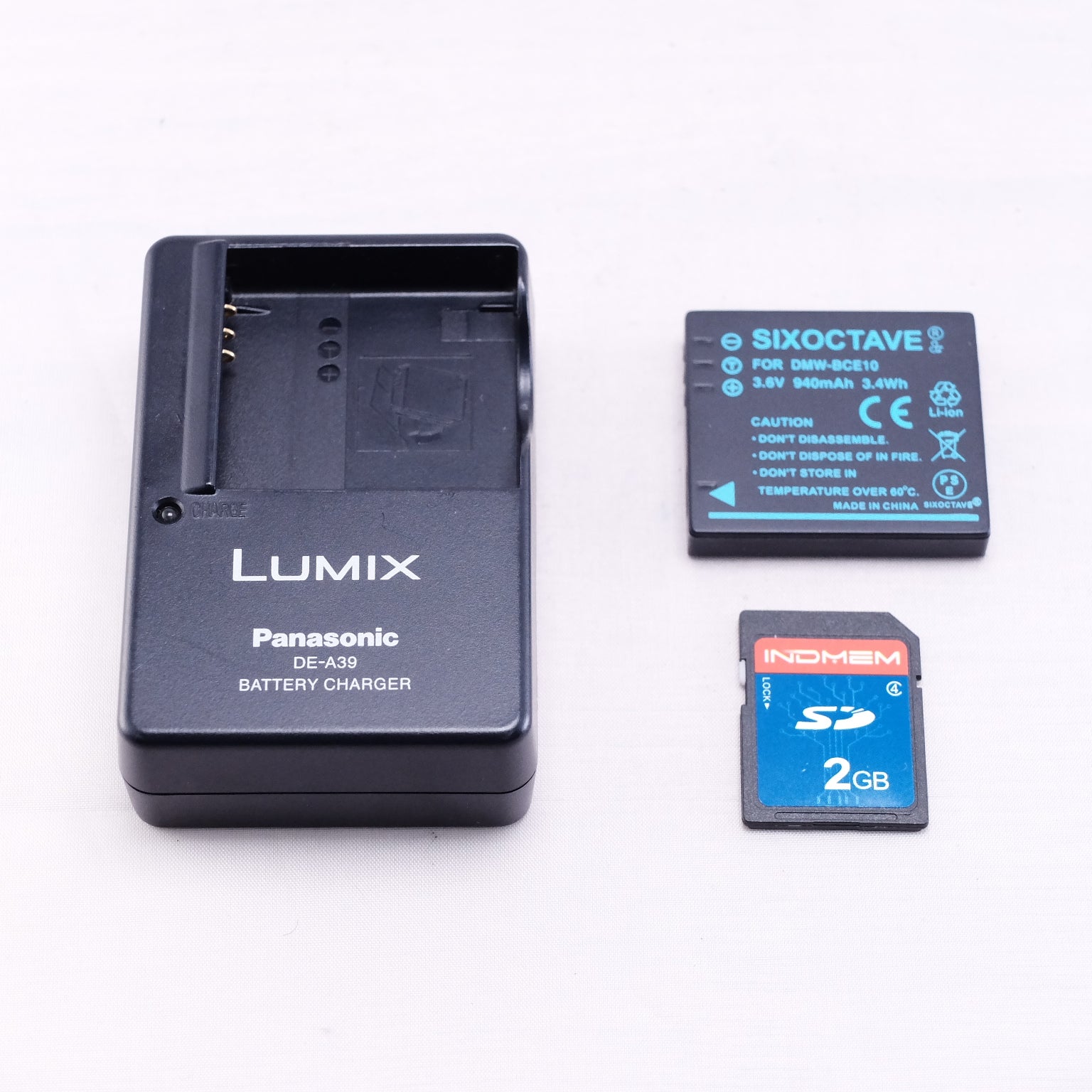 Panasonic LUMIX DMC-FS3（メモリーカード&バッテリー/充電器付き）