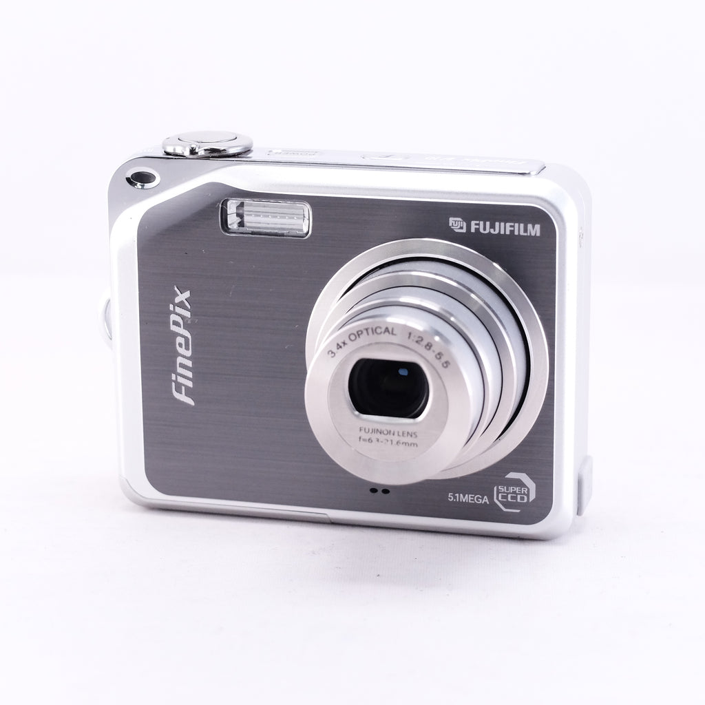 FUJIFILM FinePix V10（メモリーカード&バッテリー/充電器付き）