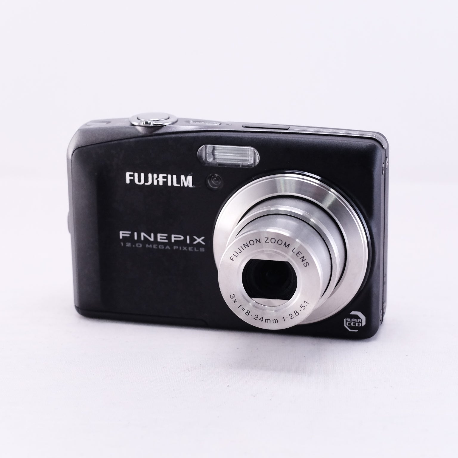 FUJIFILM FinePix F60fd（メモリーカード&バッテリー/充電器付き）