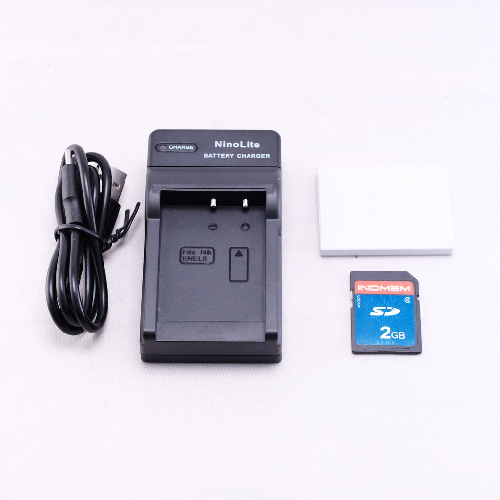 Nikon COOLPIX S5 (with memory card, battery, and charger)