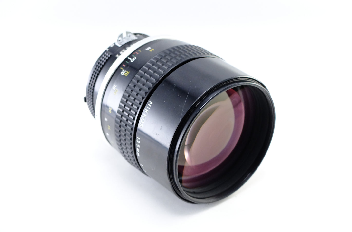 【Nikon】Ai NIKKOR 135mm F2 [ニコンFマウント]