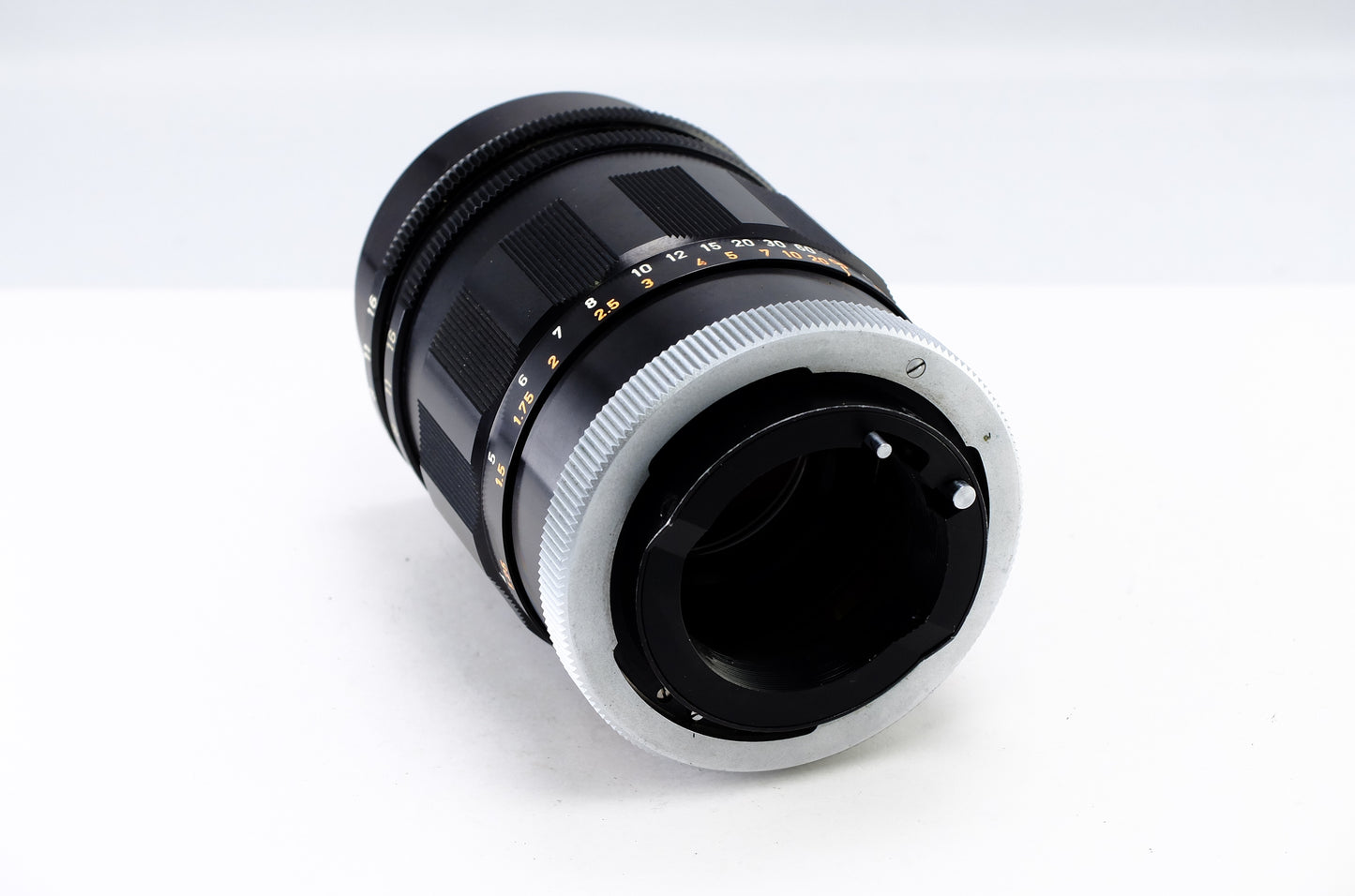 【Canon】SUPER-CANOMATIC R 100mm F2 [キヤノンRマウント]