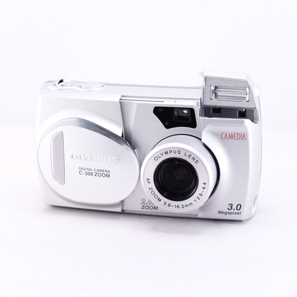 OLYMPUS CAMEDIA C-300 ZOOM（メモリーカード&電池付き）