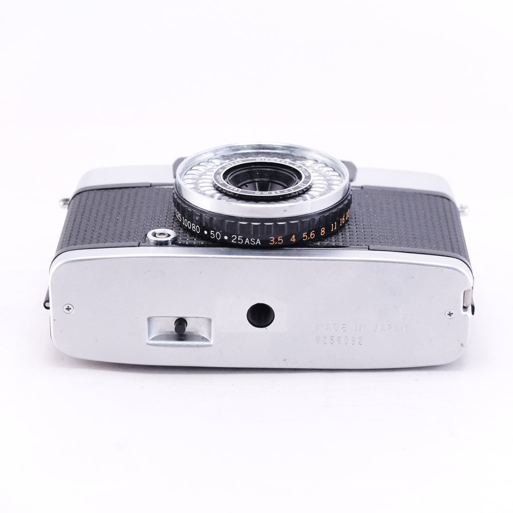 OLYMPUS PEN EE-3 (Original Black)