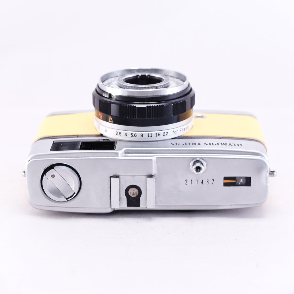 OLYMPUS TRIP35 (Yellow)
