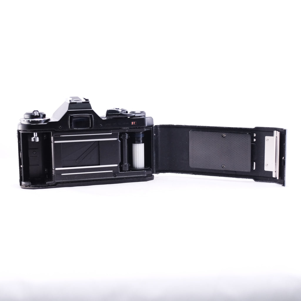 PENTAX ME (black) + smc PENTAX-M 50mm F1.4